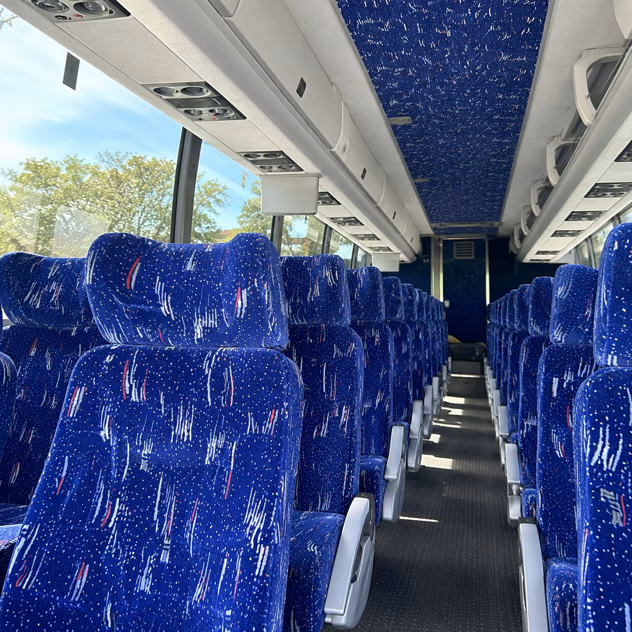 charter buses from denver to colorado springs and the pikes peak region