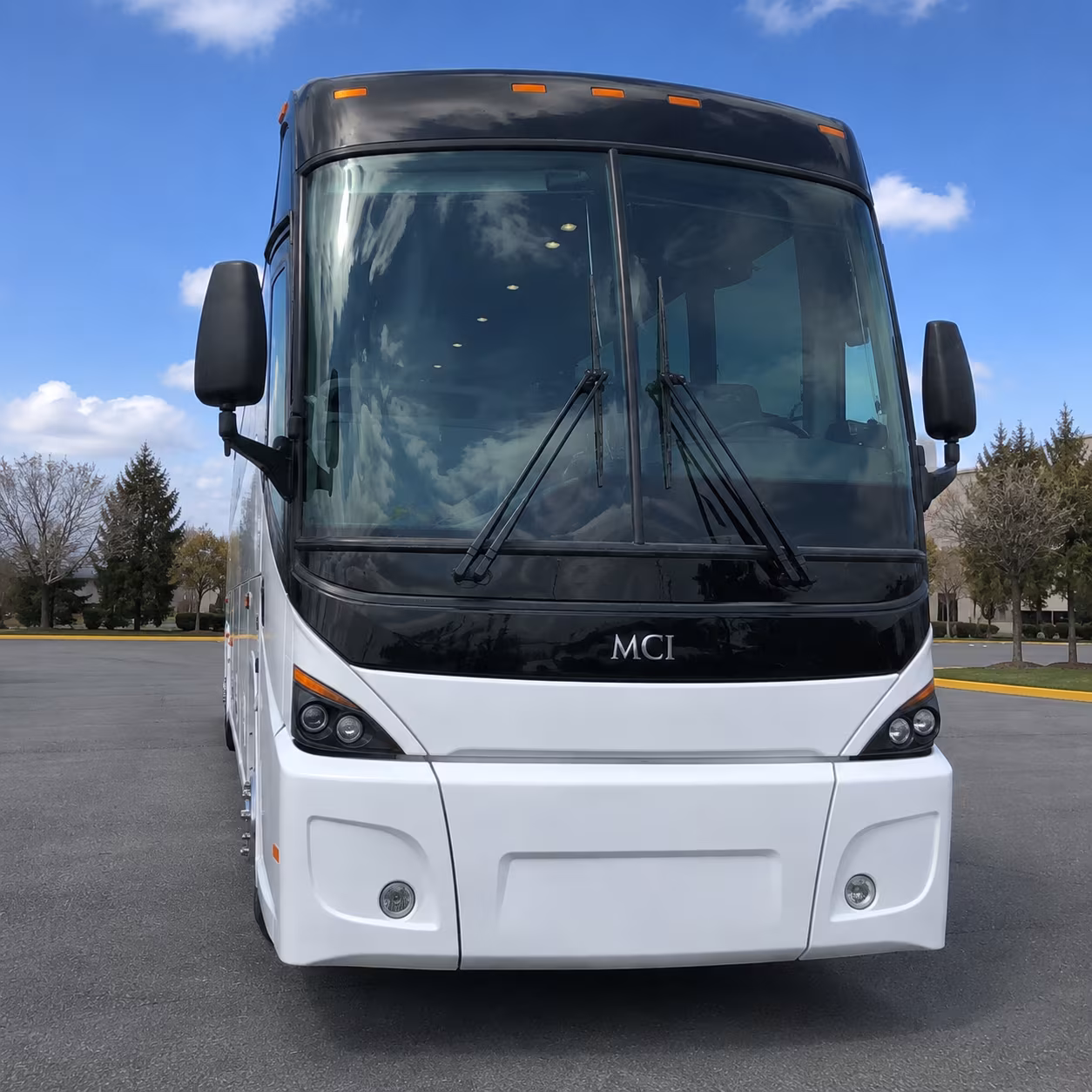 daily commuter shuttles along i 25 and the denver tech center corridor