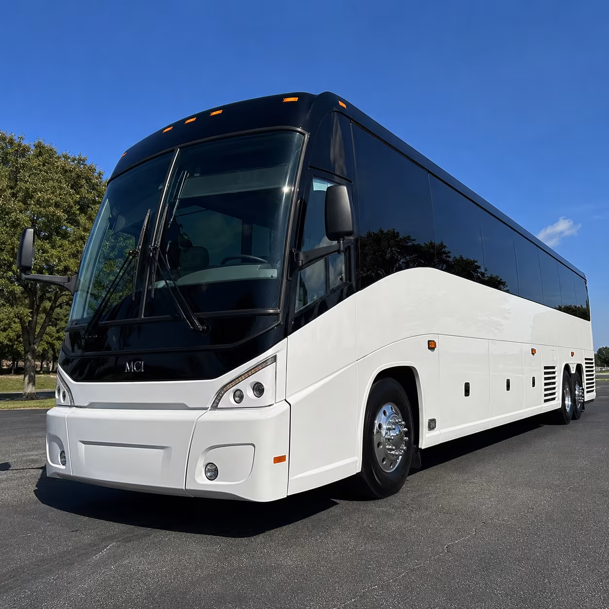 ski season corporate retreat shuttles to breckenridge vail and summit county